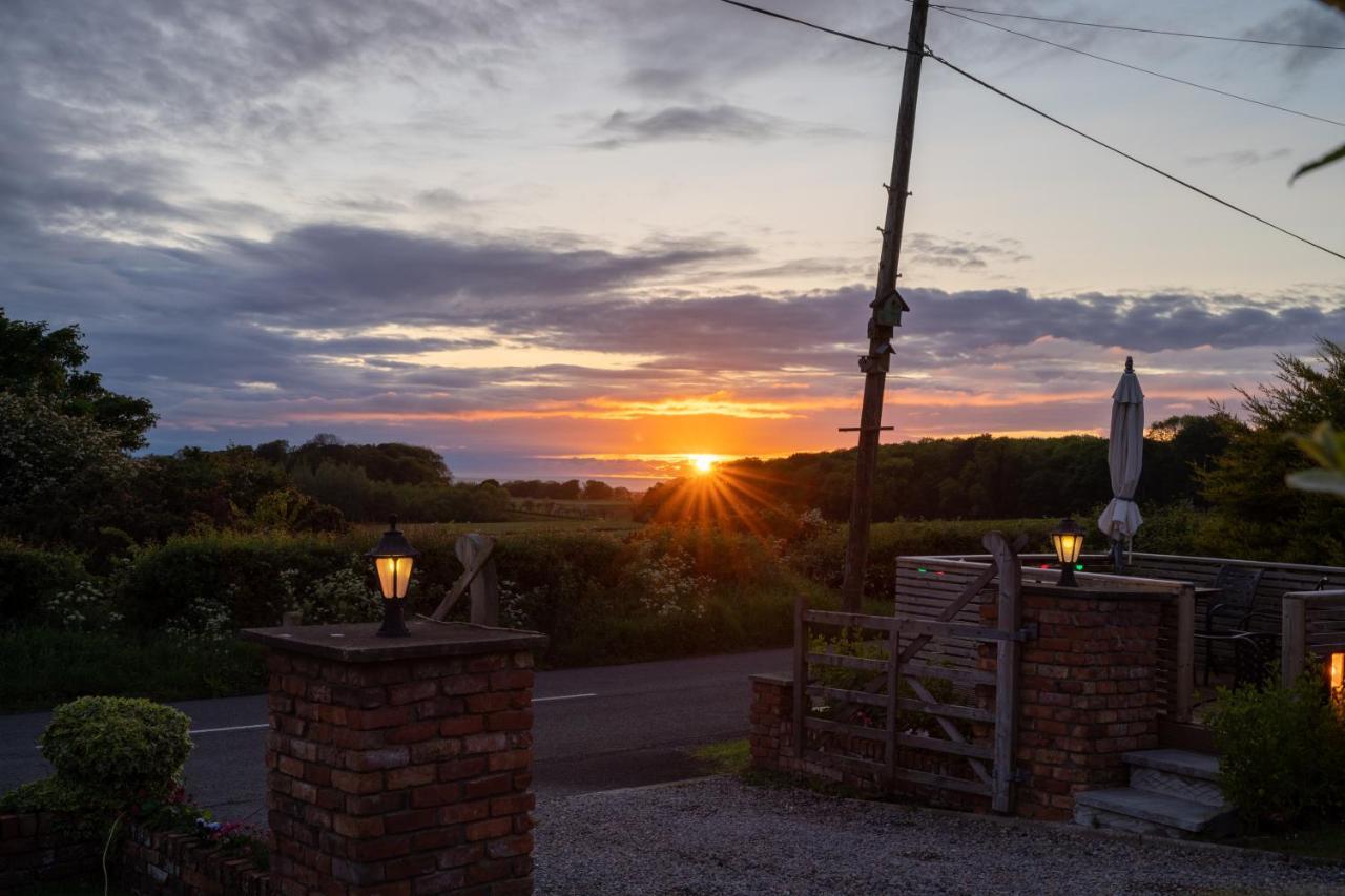 Bed and Breakfast Rest A While Bushmills Exteriér fotografie