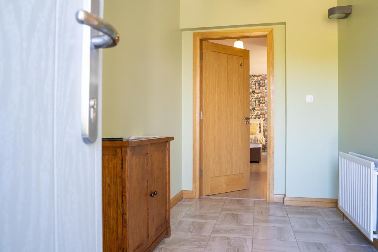 Bed and Breakfast Rest A While Bushmills Exteriér fotografie