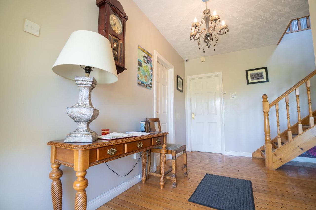 Bed and Breakfast Rest A While Bushmills Exteriér fotografie